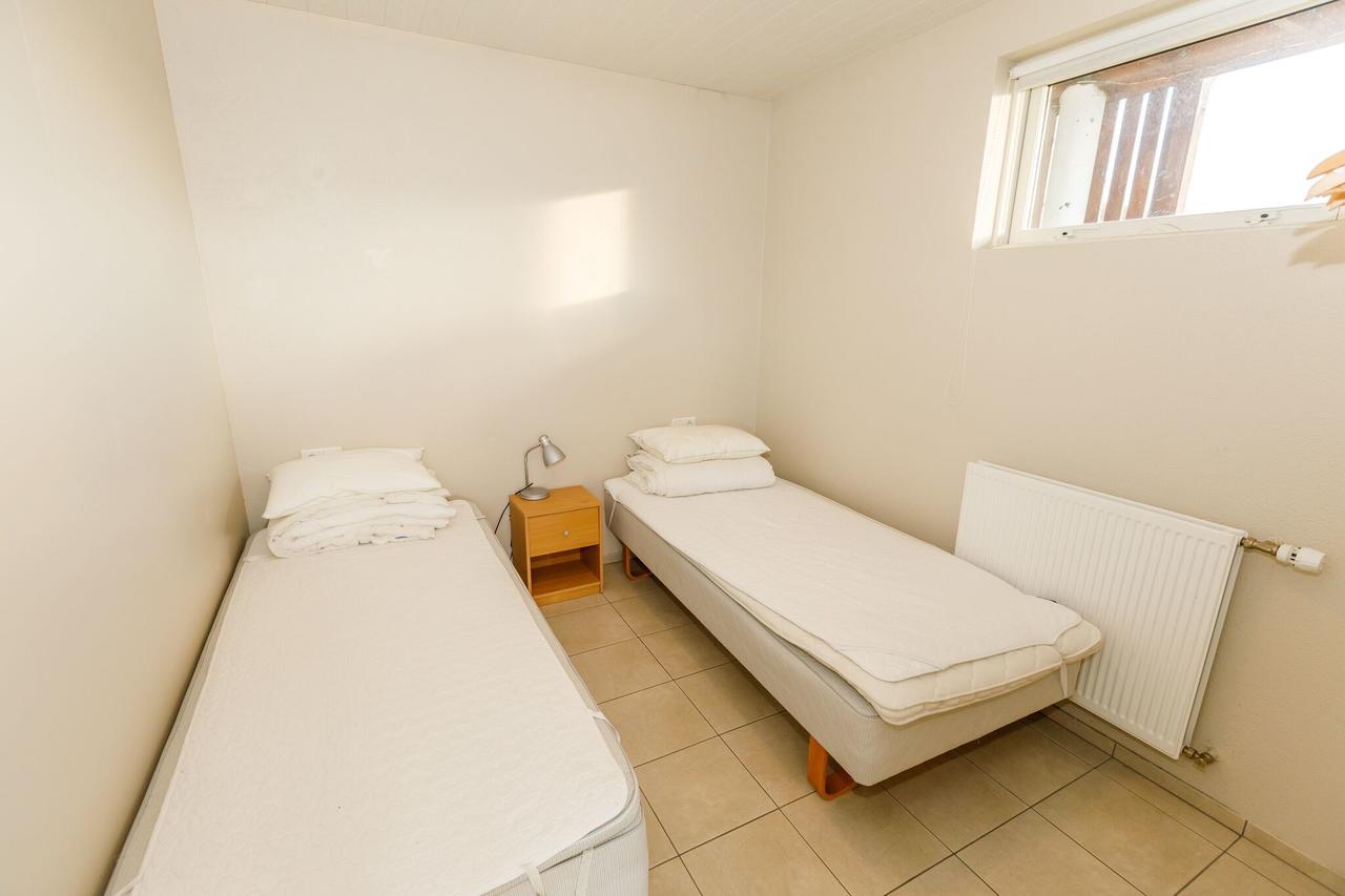 Vathlahof Guest House อาคูเรย์รี ภายนอก รูปภาพ