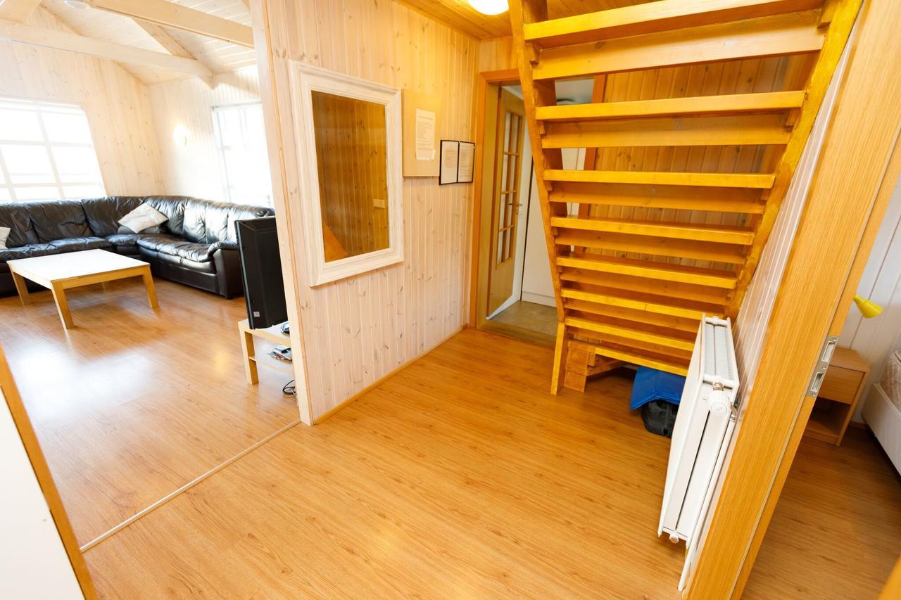 Vathlahof Guest House อาคูเรย์รี ภายนอก รูปภาพ